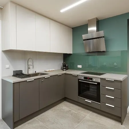 Urban Chic 2bdrm Aptmt Close To The Centre 塞萨洛尼基